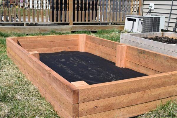 The Inexpensive Raised Garden Bed