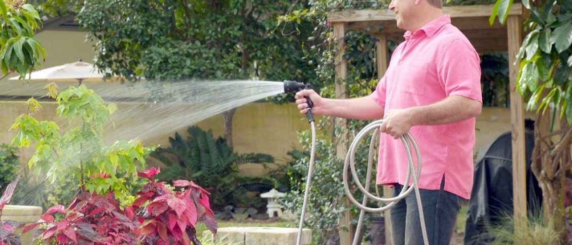 The Best Lightweight Garden Hose May 2020